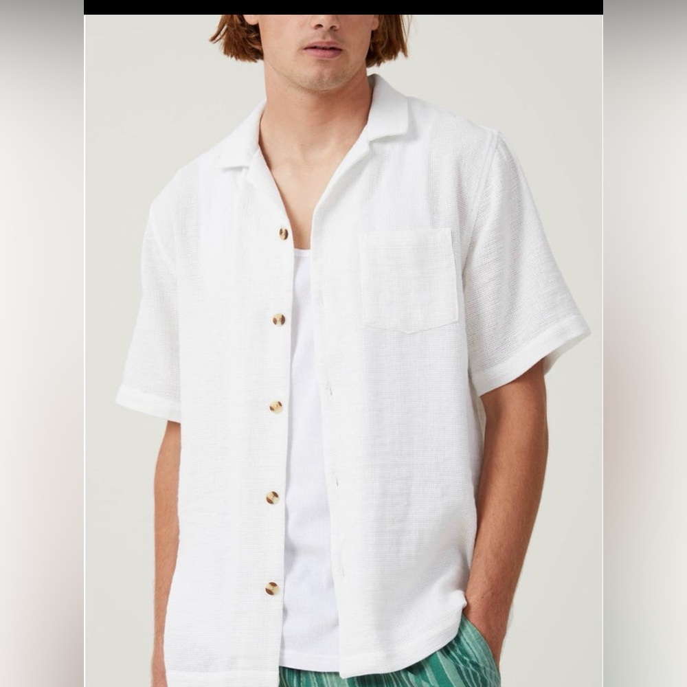 Cotton On Short Sleeve Button Down Shirt Mens XXL Viscose Casual Summer